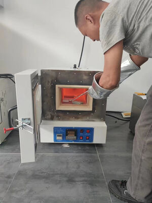 لي 1000 درجة 1200 / 1500 كهربائية عالية درجة الحرارة معالجة الحرارة مختبر صناعية فرن المفصل السعر